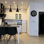 Apartment Golden Gate